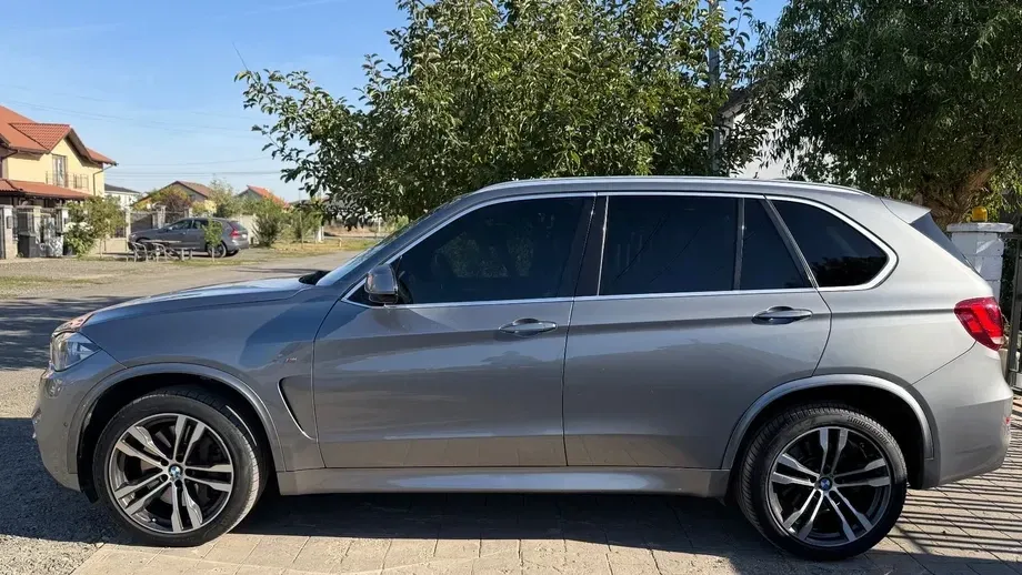 BMW X5 — imagine 5