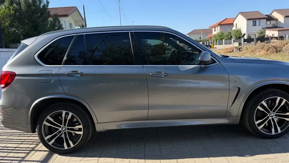 BMW X5 — imagine 9