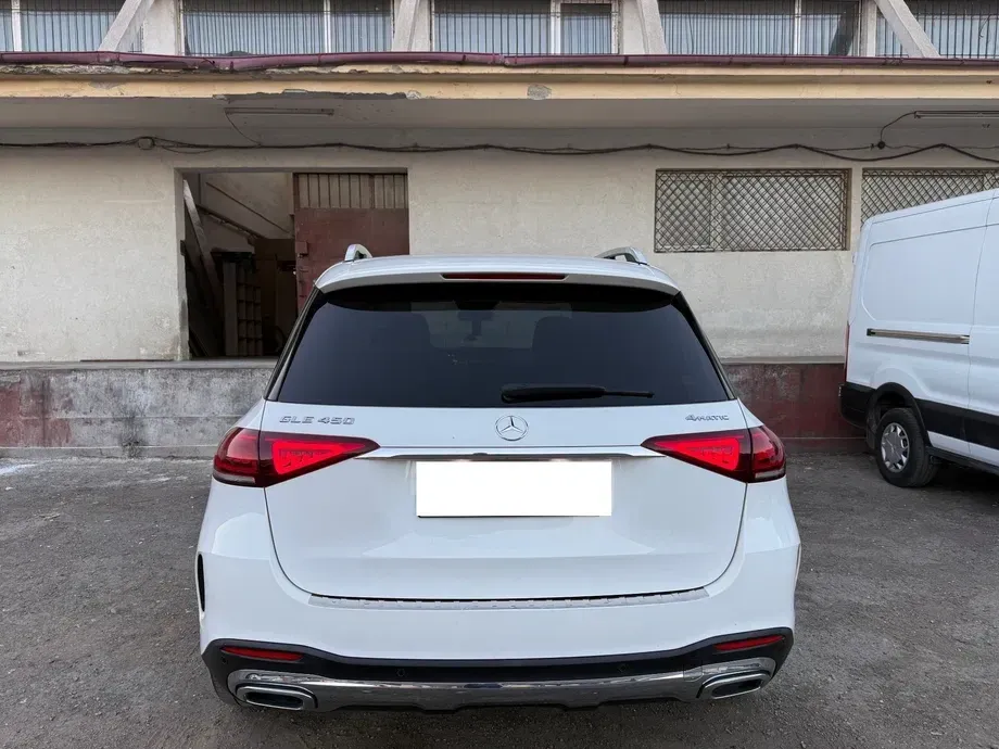 Mercedes-Benz GLE 450 MHEV 4MATIC — imagine 3