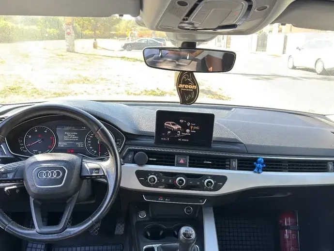Audi A4 Avant B9