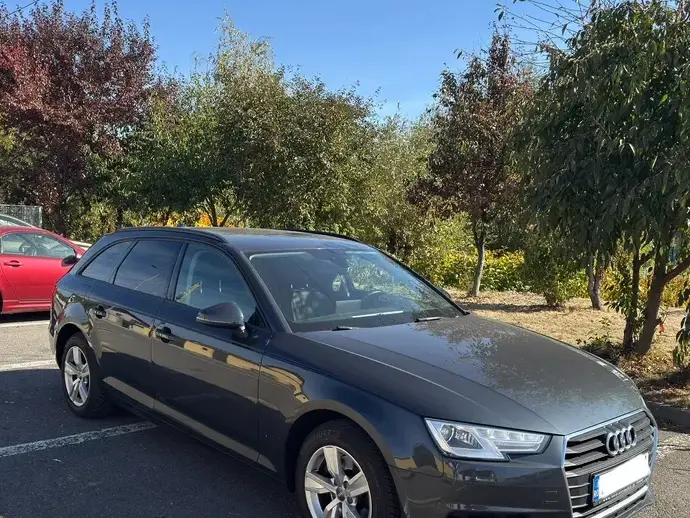 Audi A4 Avant B9