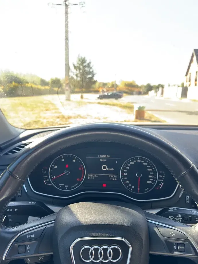 Audi A4 Avant B9 — imagine 7