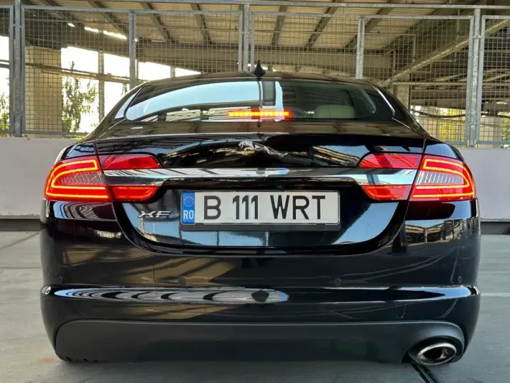 Jaguar XF 2.2D Premium Luxury