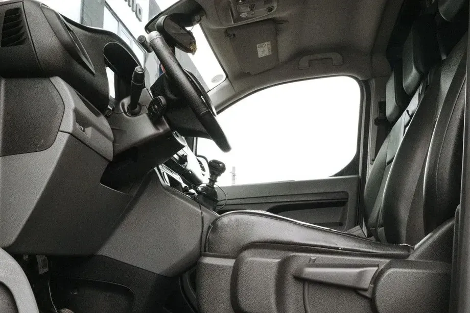 Peugeot Expert — imagine 7