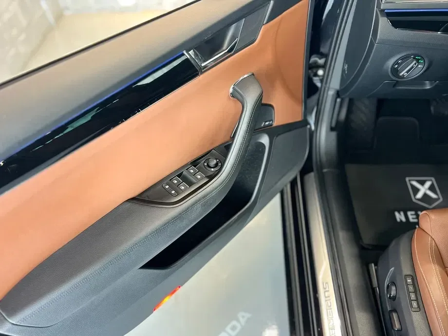 Škoda Superb III 2.0 TDI 4X4 DSG L&K — imagine 8