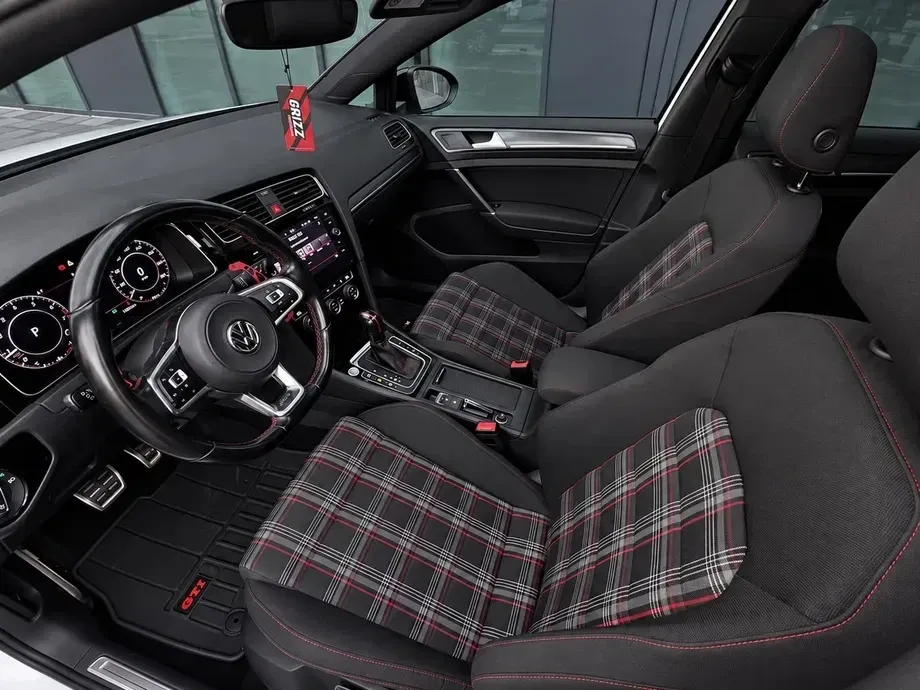 Volkswagen Golf VII GTI 2.0 TSI OPF DSG Performance — imagine 7