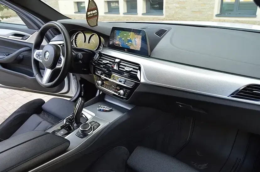 BMW Seria 5 G30/G31 520d Aut. M Sport Edition — imagine 10