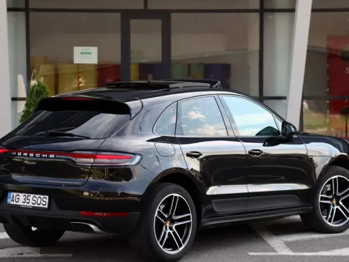 Porsche Macan Standard