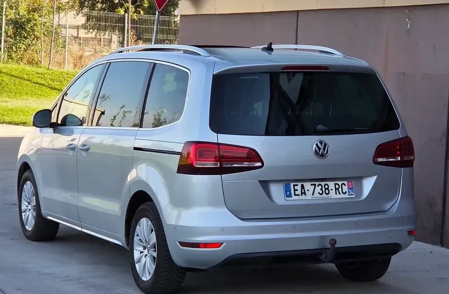 Volkswagen Sharan 2.0 TDI DSG Comfortline — imagine 8