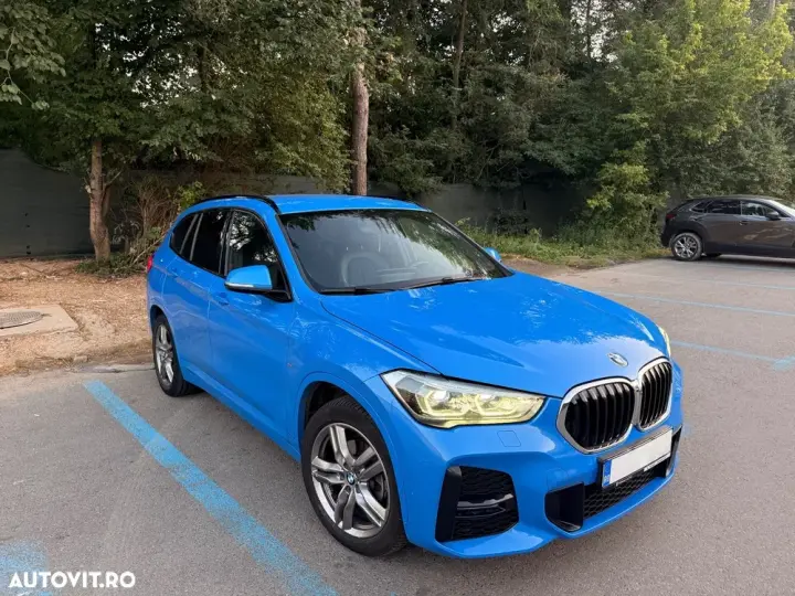 BMW X1 sDrive18i AT