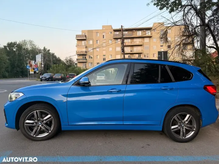 BMW X1 sDrive18i AT
