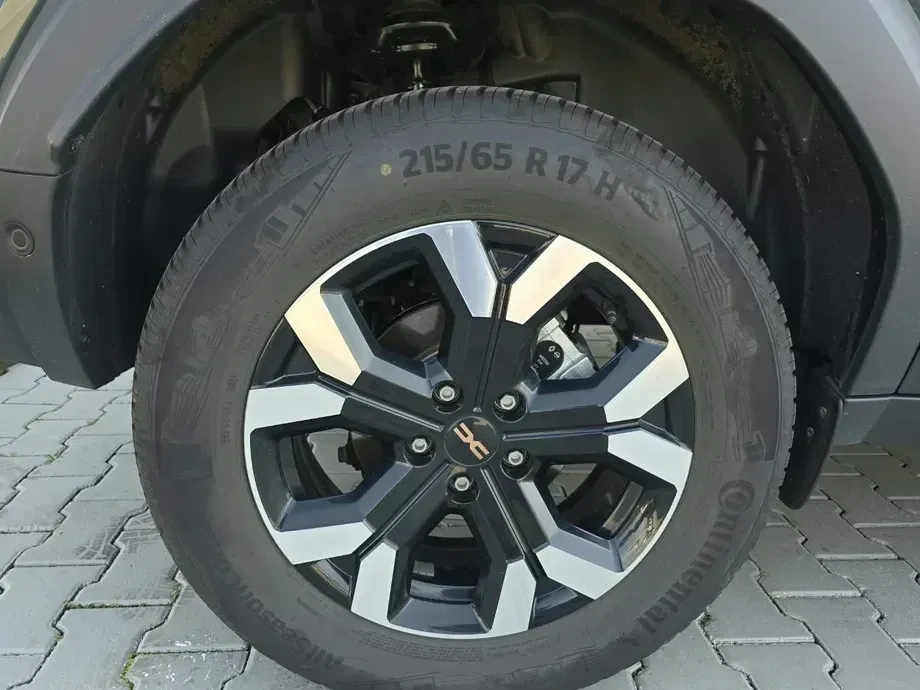Dacia Duster III TCe 130 4X4 MHEV Extreme — imagine 7