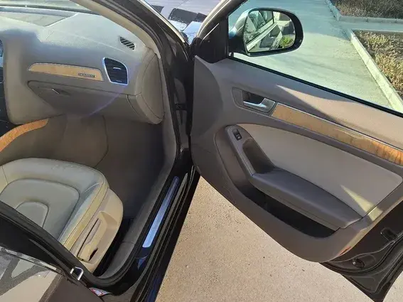 Audi A4 Limuzina B8 3.0 TDI Quattro