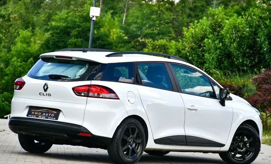 Renault Clio IV dCi 75 Expression — imagine 3