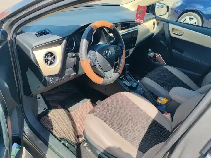 Toyota Corolla XI