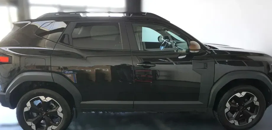Dacia Duster TCe 130 4X4 MHEV Extreme — imagine 4