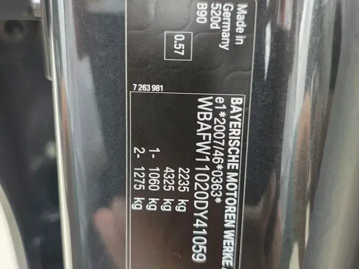 BMW Seria 5 F10/F11/F07 [2010 - 2017] 520d Aut. Luxury Line