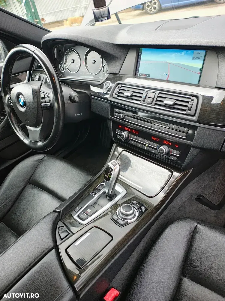 BMW Seria 5 F10/F11/F07 [2010 - 2017] 520d Aut. Luxury Line — imagine 6