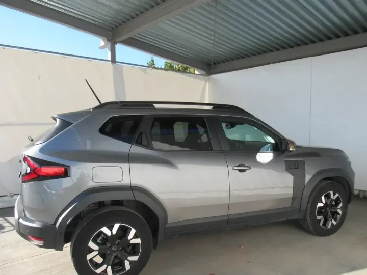 Dacia Duster III HEV 140 Extreme