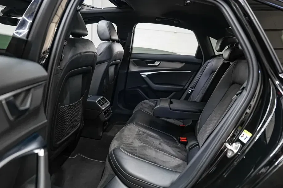 Audi A6 C8 55 TFSI e quattro S tronic S line — imagine 8