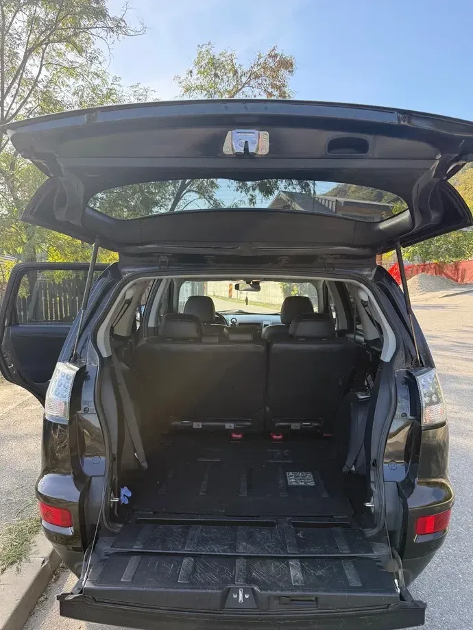 Mitsubishi Outlander II — imagine 9