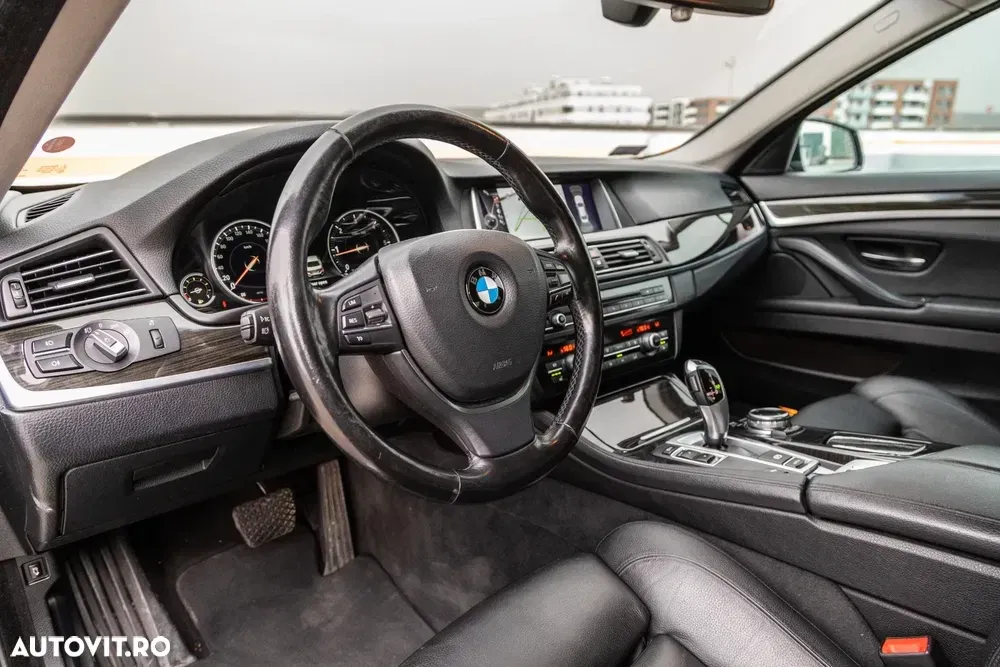 BMW Seria 5 F10/F11/F07 [2010 - 2017] 520d Aut. Luxury Line — imagine 6