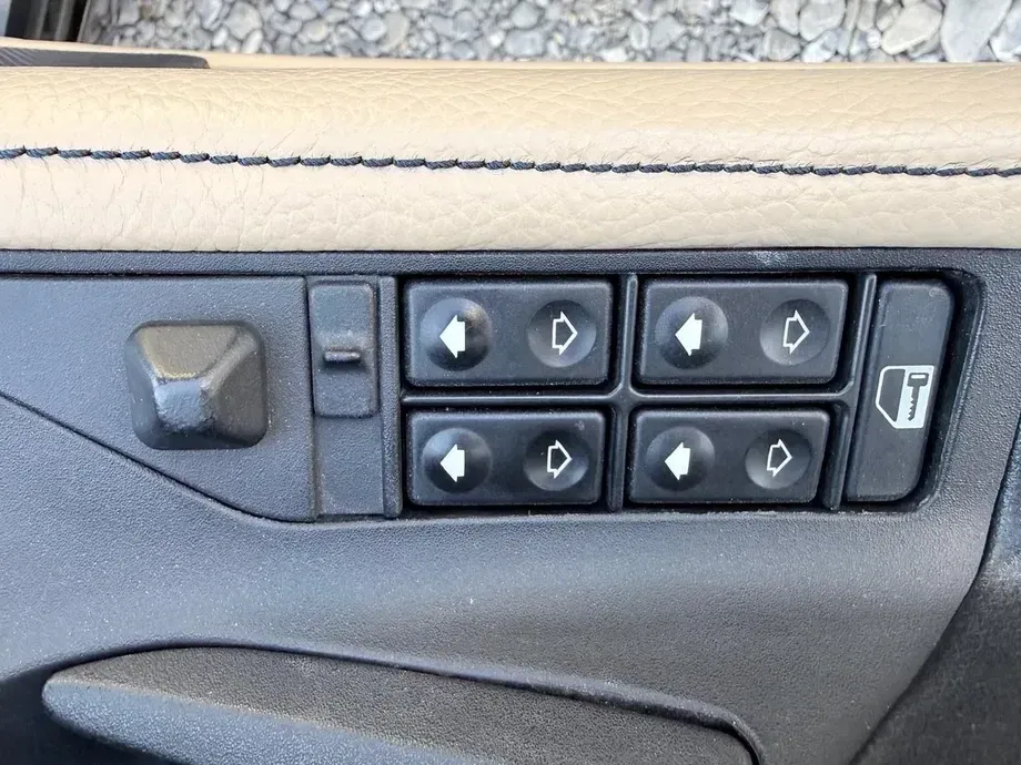 BMW Seria 8 E31 — imagine 9