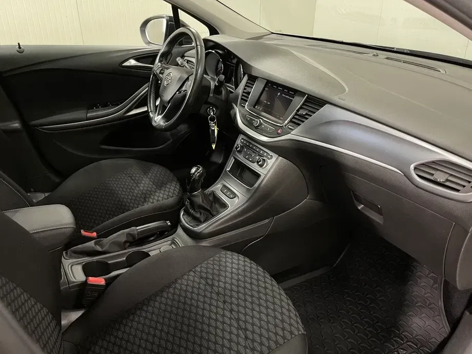 Opel Astra L 1.2L Turbo Start/Stop Edition — imagine 10