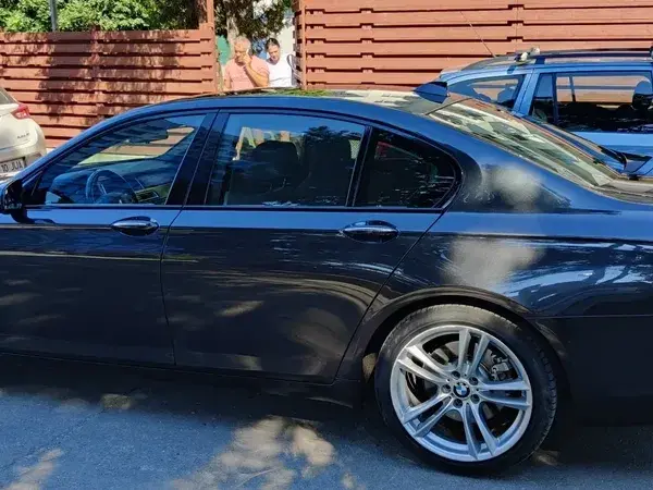BMW Seria 7 740d xDrive