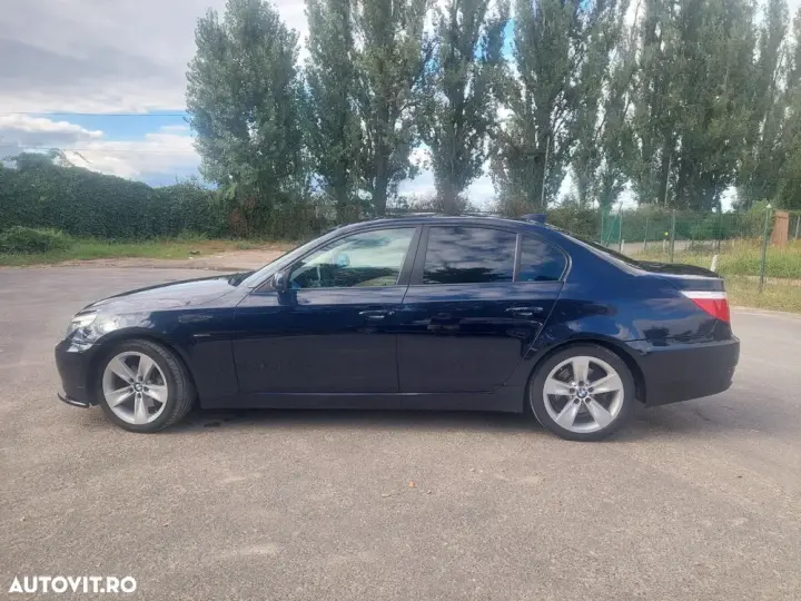 BMW Seria 5 E60/E61 [2003 - 2010] 530xd