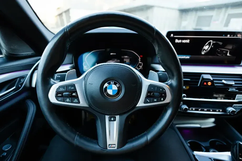 BMW Seria 5 G30/G31 545e xDrive AT PHEV — imagine 8