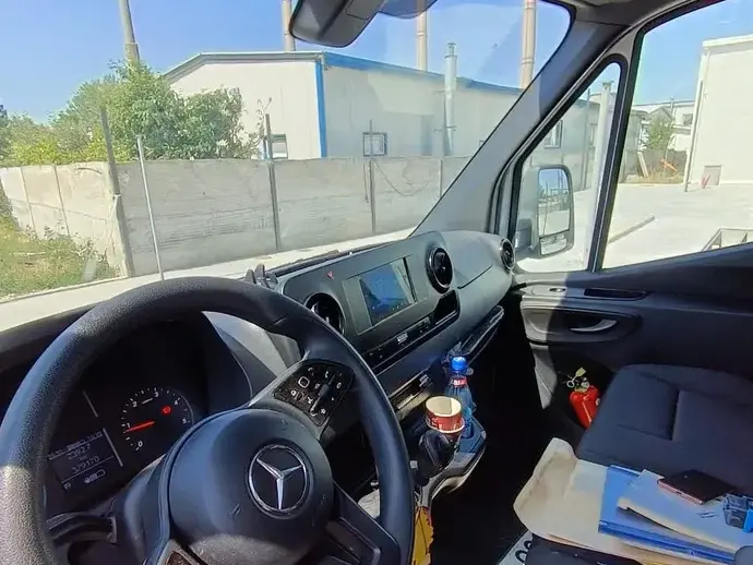 Mercedes-Benz Sprinter 317 prelata 10 paleti