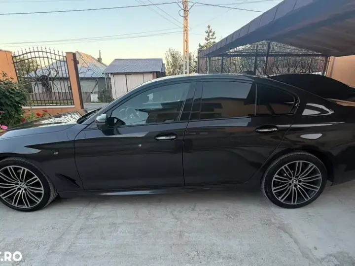 BMW Seria 5 G30/G31 [2017 - Prezent] 520d EfficientDynamics Edition AT