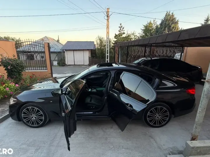 BMW Seria 5 G30/G31 [2017 - Prezent] 520d EfficientDynamics Edition AT
