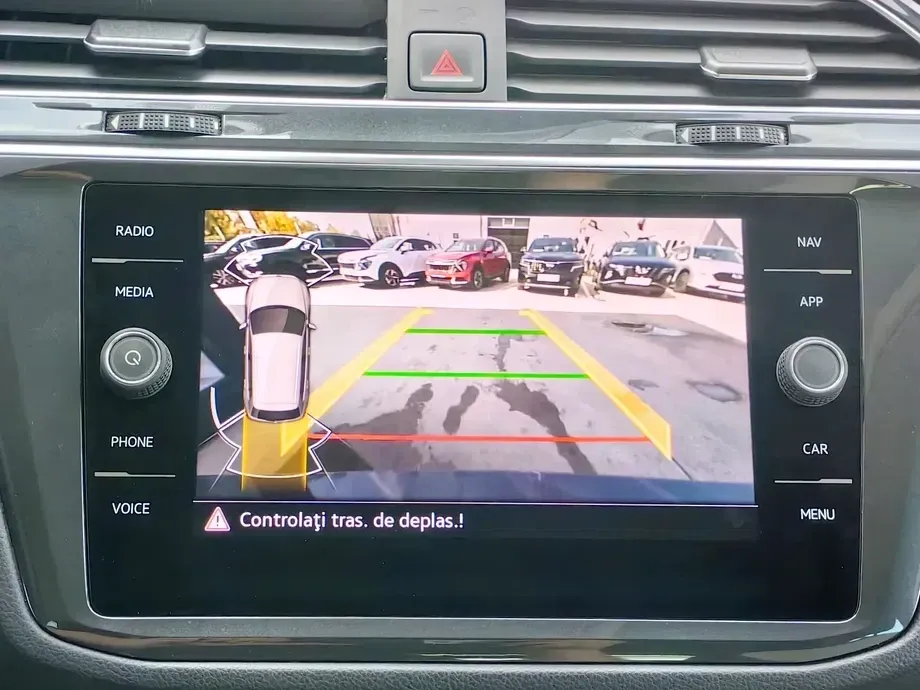 Volkswagen Tiguan 2.0 TDI SCR 4MOTION DSG Elegance — imagine 7