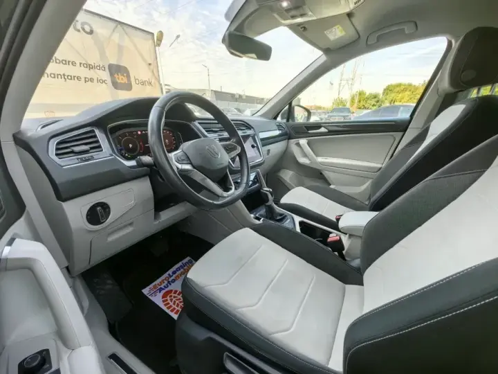 Volkswagen Tiguan 2.0 TDI SCR 4MOTION DSG Elegance