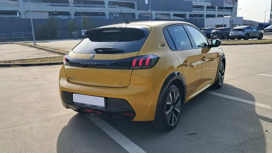 Peugeot 208 II — imagine 3