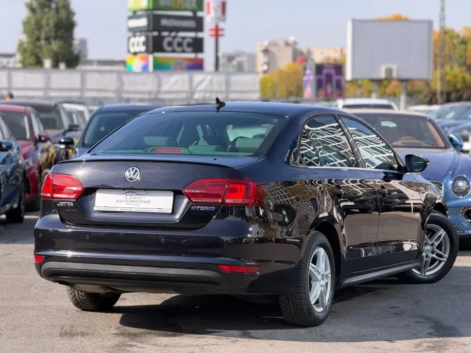Volkswagen Jetta — imagine 6
