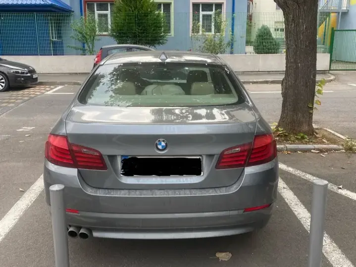 BMW Seria 5 F10/F11/F07 [2010 - 2017] 525d xDrive