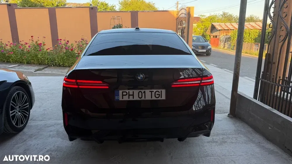 BMW Seria 5 520d AT MHEV — imagine 4