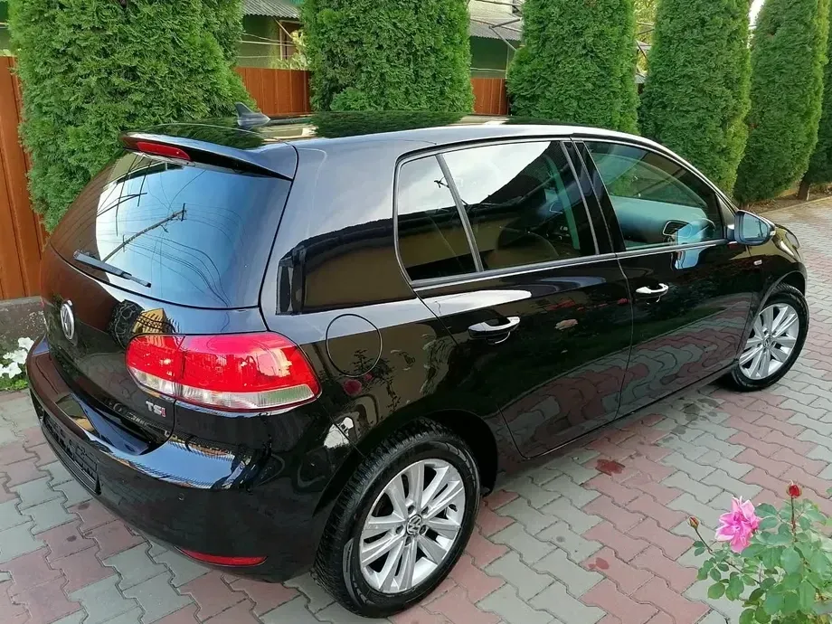 Volkswagen Golf VI — imagine 10