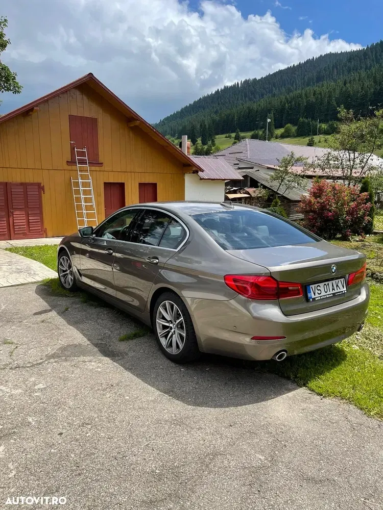 BMW Seria 5 G30/G31 [2017 - Prezent] 520d xDrive Aut. Luxury Line — imagine 2