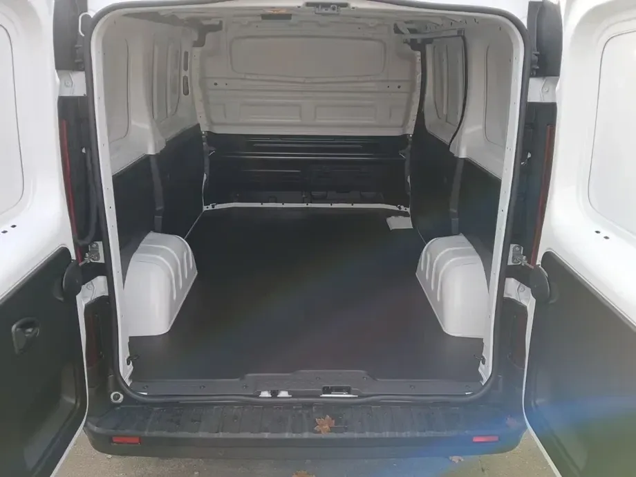Renault TRAFIC 2026 150CP L2H1 dCi - DETARAT LA 2.49 T — imagine 10