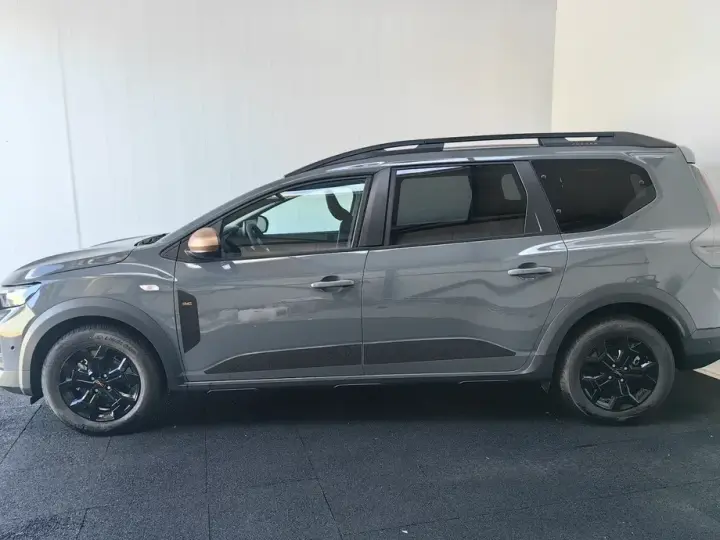 Dacia Jogger 7 locuri ECO-G 120 Extreme