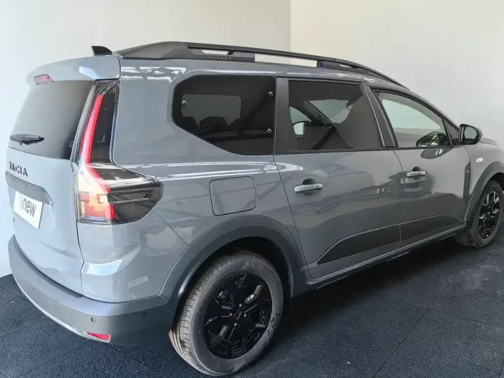 Dacia Jogger 7 locuri ECO-G 120 Extreme