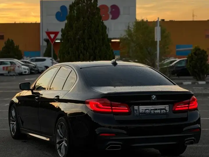 BMW Seria 5 G30/G31 [2017 - Prezent] 520d Aut. M Sport Edition