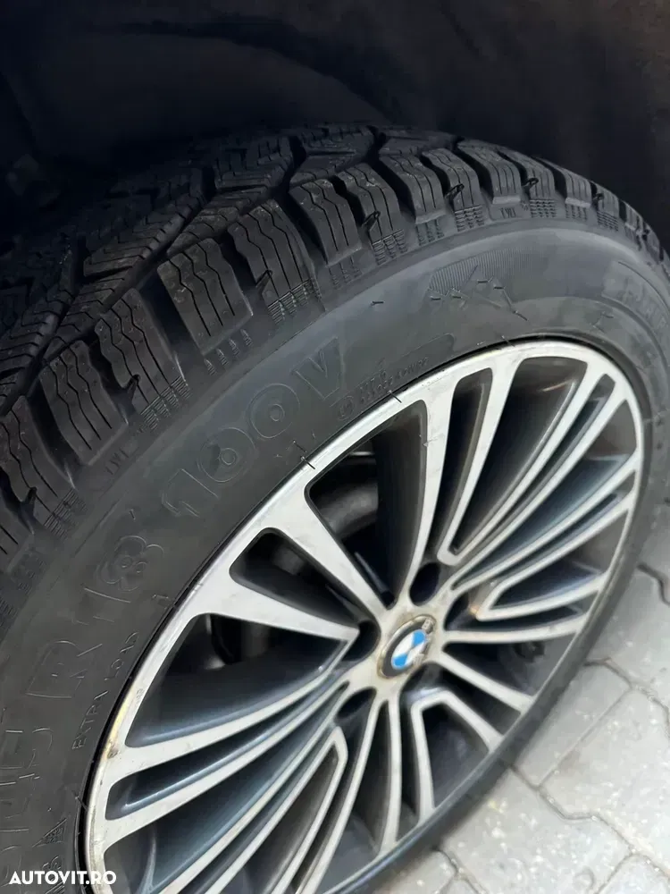 BMW Seria 5 G30/G31 [2017 - Prezent] 520d xDrive AT — imagine 5