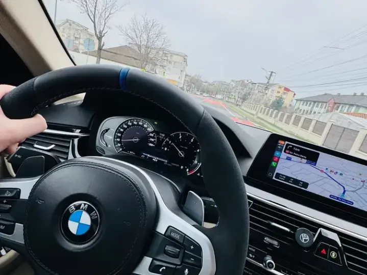 BMW Seria 5 G30/G31 [2017 - Prezent] 520d xDrive AT
