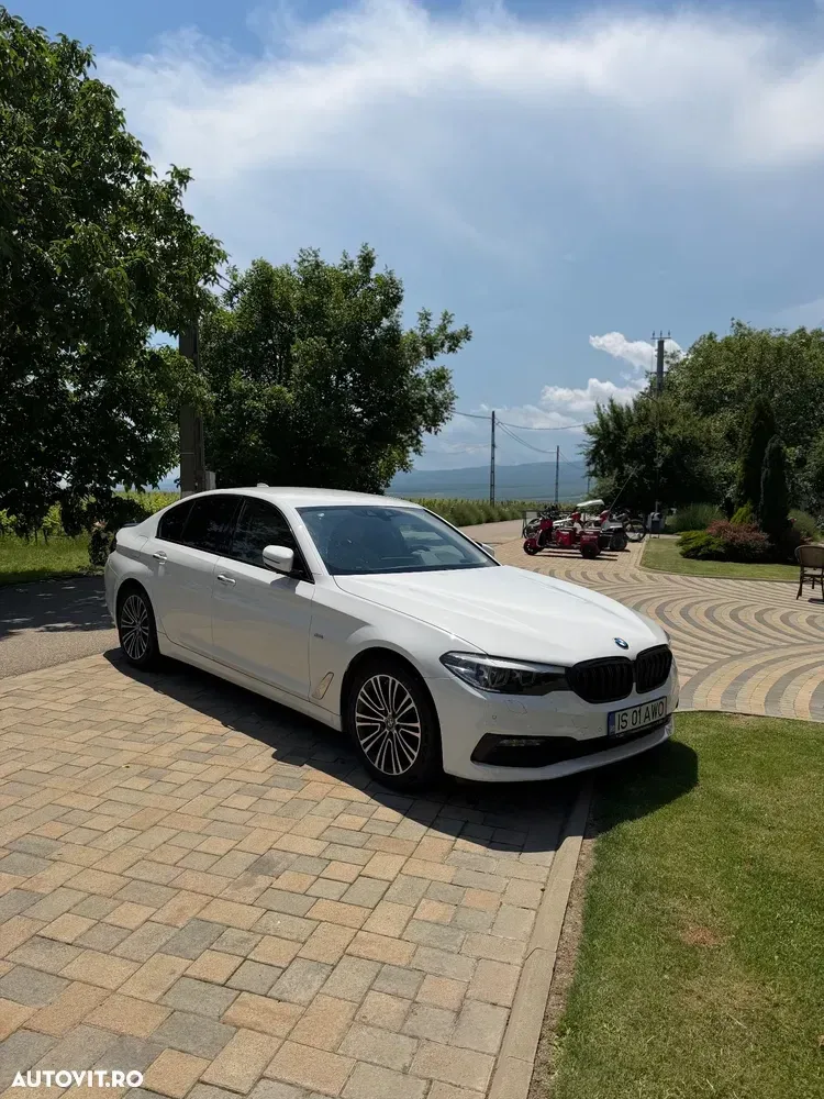BMW Seria 5 G30/G31 [2017 - Prezent] 520d xDrive AT — imagine 4