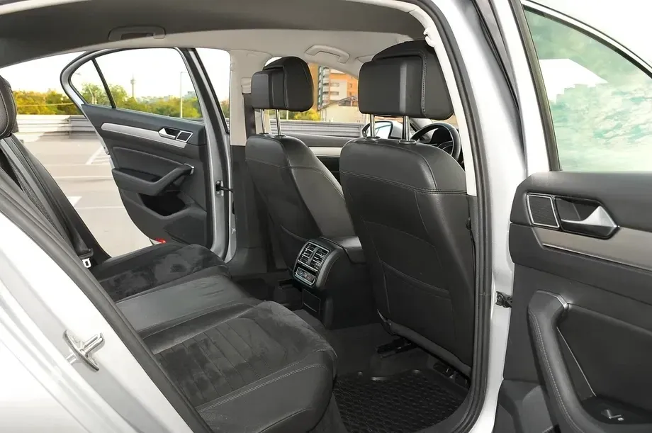 Volkswagen Passat B8 2.0 TDI DSG Highline — imagine 5